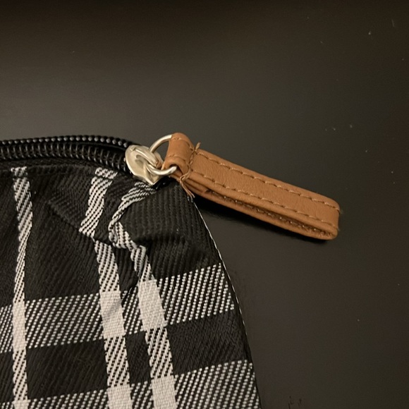 Plaid Bag - Picture 3 of 9